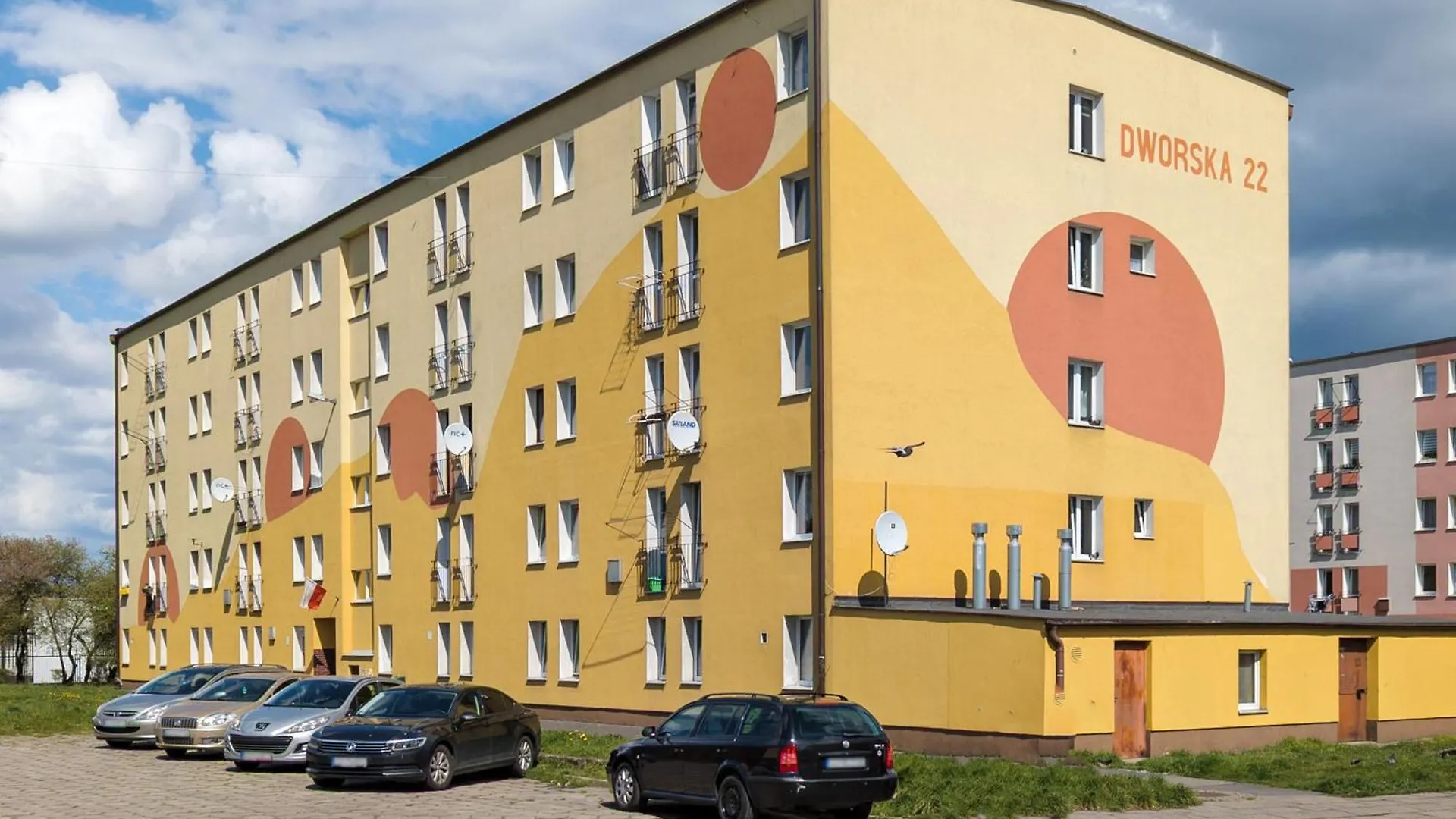 Apartment Dworska Close To The Beach By Noclegi Renters Danzica